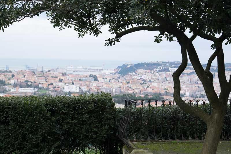 D'Ago48 Bed and Breakfast Ancona Buitenkant foto